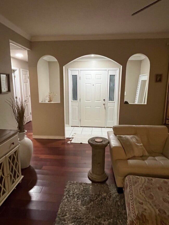 1098 Forest Lake Terrace in Niceville, FL - Building Photo - Building Photo