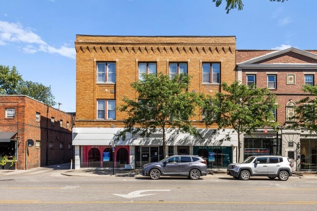 property at 854 N High St