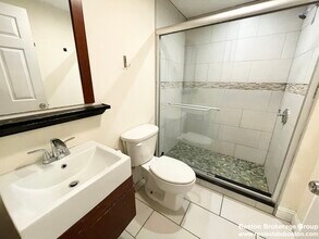 17 Sachem St, Unit 2 in Boston, MA - Building Photo - Building Photo