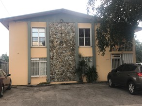 3070 NW 27th St., Miami, FL 33142 in Miami, FL - Building Photo - Other