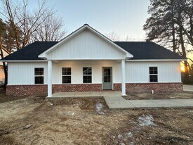 41 Wooten Ave in Munford, TN - Building Photo