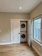 3 Burke Ln in Wellesley, MA - Building Photo - Building Photo