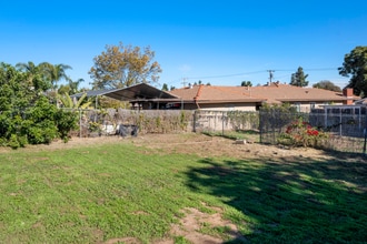 2348 Cypress Ave in Lemon Grove, CA - Building Photo - Building Photo