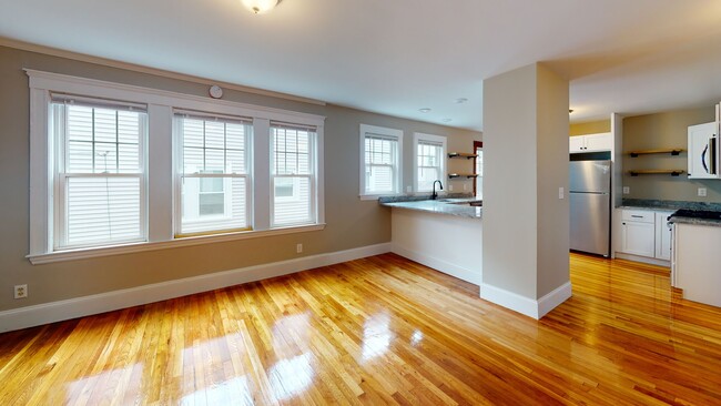 65 Sterling St, Unit 67
