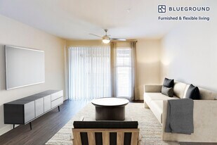 13195 W Progress Cir in Littleton, CO - Building Photo