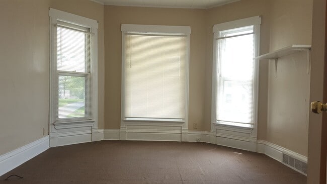 property at 2515 Olive St