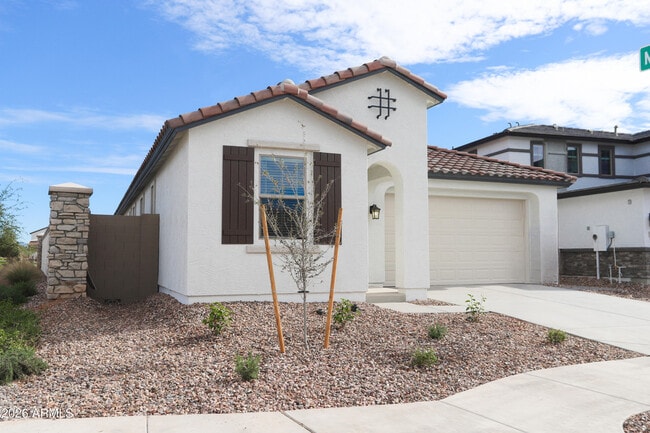 815 W Finch Dr in Queen Creek, AZ - Building Photo - Building Photo