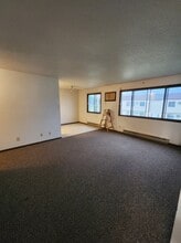 509 S Railroad Ave in Jefferson, SD - Building Photo - Building Photo