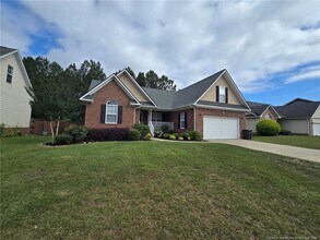 4158 Redspire Ln in Fayetteville, NC - Building Photo - Building Photo