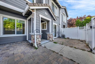 5692 Spry Cmn in Fremont, CA - Building Photo - Building Photo