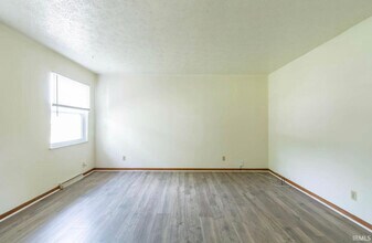 601 N Smith Rd in Bloomington, IN - Building Photo - Building Photo