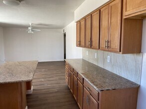 1740 E Hilton Ave in Mesa, AZ - Building Photo - Building Photo