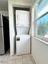 4619 SE 5th Pl in Cape Coral, FL - Building Photo - Building Photo
