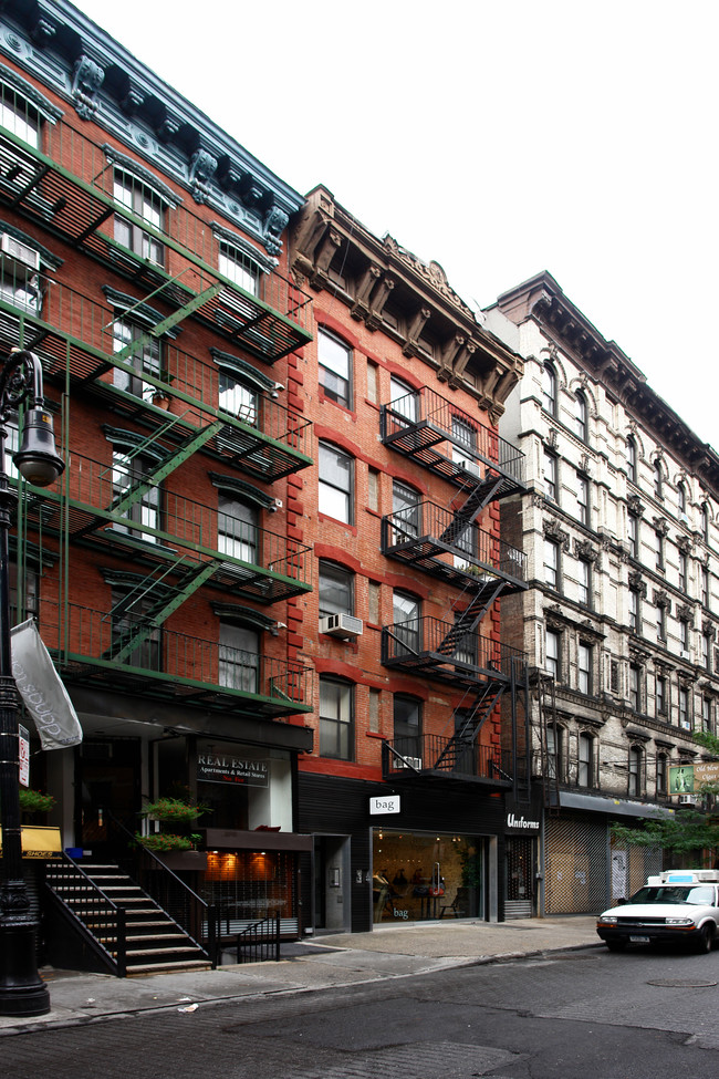 94 Orchard St in New York, NY - Foto de edificio - Building Photo