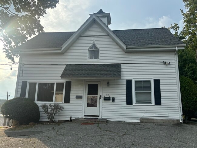 14 Salem St, Unit 1R