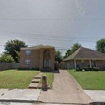 1451 Roberts Rd in Memphis, TN - Building Photo