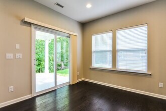 1641 Fern Hollow Trail in Wake Forest, NC - Foto de edificio - Building Photo