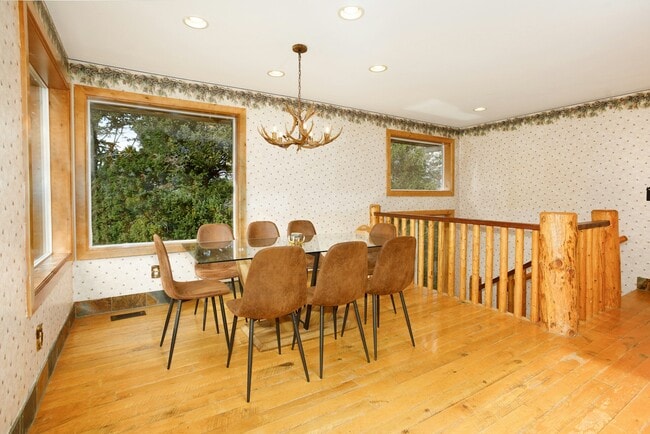 390 Matterhorn Dr in Park City, UT - Building Photo - Building Photo