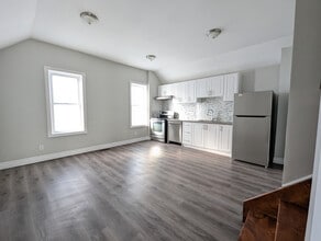 159 Victoria St N in Kitchener, ON - Building Photo - Building Photo