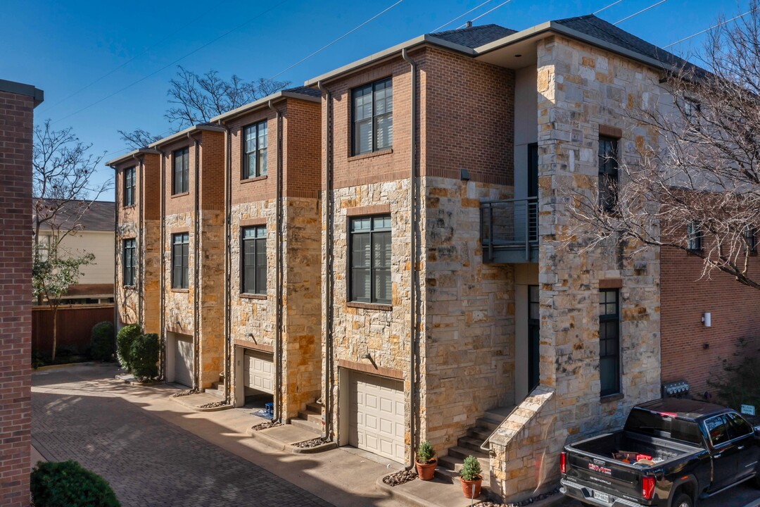 4343 Buena Vista St in Dallas, TX - Building Photo