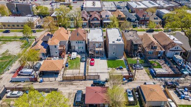 5924 S Artesian Ave in Chicago, IL - Building Photo - Building Photo