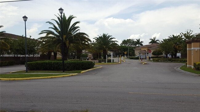 13966 SW 260th St in Homestead, FL - Building Photo - Building Photo