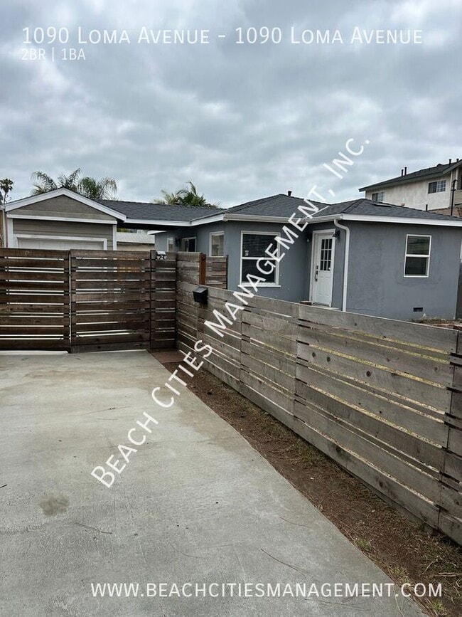 property at 1090 Loma Ave
