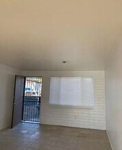 4170 E 32nd St in Tucson, AZ - Foto de edificio - Building Photo