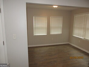2343 Carver Dr NW in Atlanta, GA - Building Photo - Building Photo