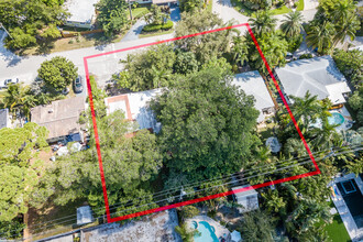 223 NE 21st St in Wilton Manors, FL - Building Photo - Building Photo