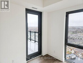 51 Clarington Blvd in Clarington, ON - Building Photo - Building Photo