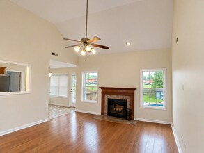3443 Quicksilver Ln in Clarksville, TN - Building Photo - Building Photo