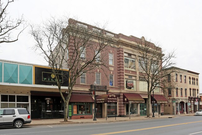 20 W Main St in Bloomsburg, PA - Building Photo - Building Photo