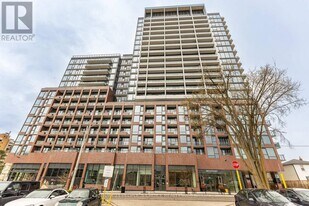 28 Ann St in Mississauga, ON - Building Photo