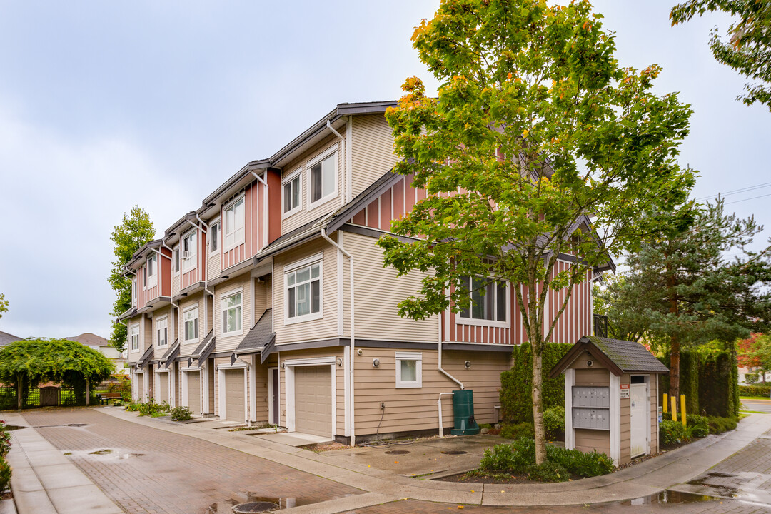 22611 Westminster Hwy in Richmond, BC - Building Photo