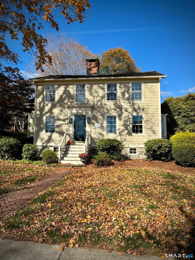 29 New City St in Essex, CT - Building Photo - Building Photo
