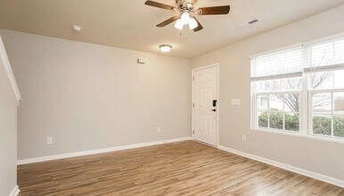 3985 Shallowcreek Ct in Winston-Salem, NC - Building Photo - Building Photo