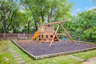 3817 N Milwaukee Ave in Chicago, IL - Building Photo - Building Photo