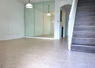 120 SW 109th Ave in Miami, FL - Building Photo - Building Photo