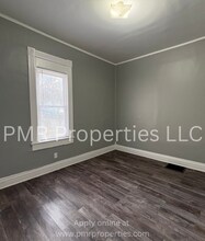 2420 Patee St in St. Joseph, MO - Building Photo - Building Photo