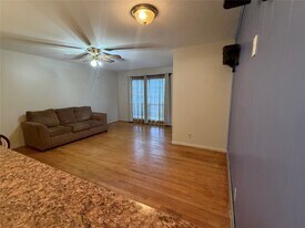 8602 Glenlea St in Houston, TX - Building Photo