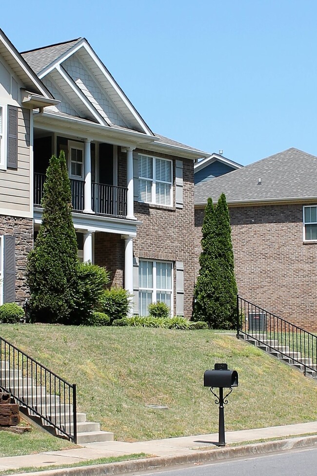 109 Golden Rod Ln in Madison, AL - Building Photo - Building Photo