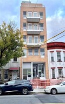 933 60th St Apartments