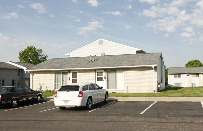 Forrest Knoll Apartments in Ypsilanti, MI - Building Photo - Building Photo