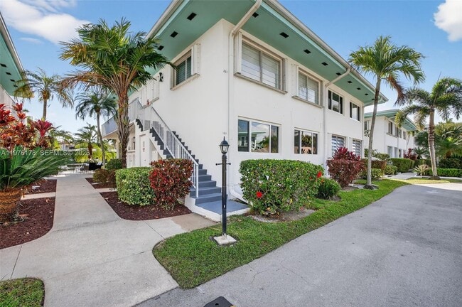 180 Isle of Venice Dr in Fort Lauderdale, FL - Building Photo - Building Photo