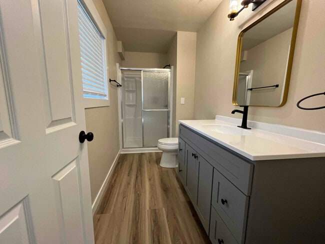 property at 192 Beacon Hill Dr