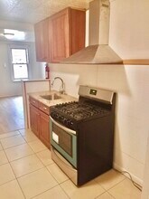 20 Jones St-Unit -1 in Jersey City, NJ - Building Photo - Building Photo