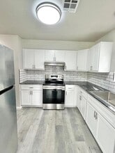 2317 NE 35th St in Lawton, OK - Building Photo - Building Photo
