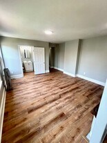 38 Brown St, Unit 38 in Waltham, MA - Building Photo