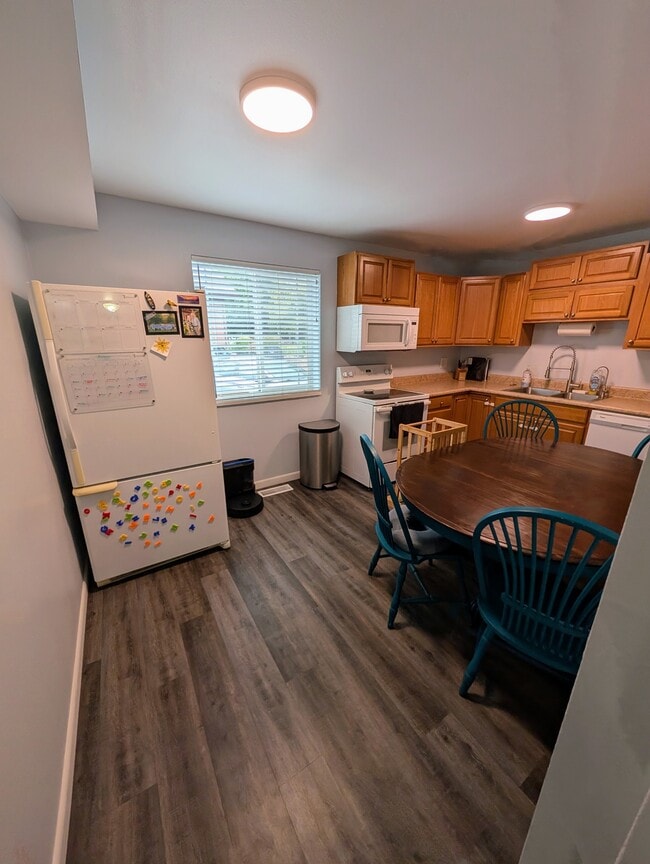 property at 556 W 800 N St